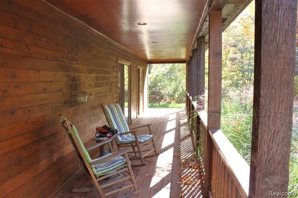 10170 Gibbs Road Clarkston, MI 48348 - Photo 3 of 25 Covered Porch