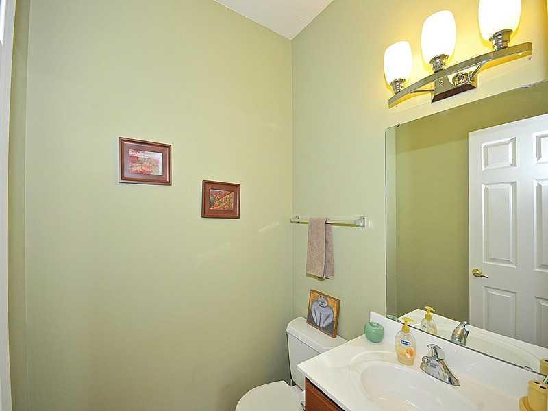 1320 Shadow Ridge Road Indianapolis, IN 46280 - Photo 12 of 24 Gallery Image 12