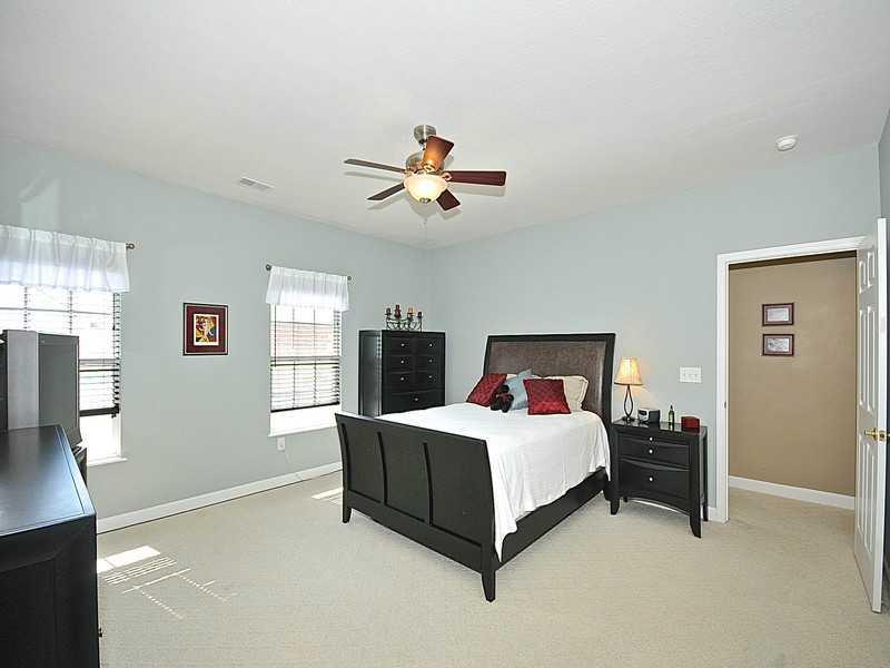 1320 Shadow Ridge Road Indianapolis, IN 46280 - Photo 13 of 24 Gallery Image 13