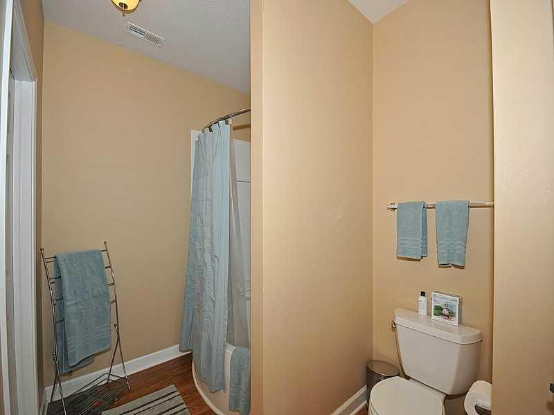 1320 Shadow Ridge Road Indianapolis, IN 46280 - Photo 17 of 24 Gallery Image 17