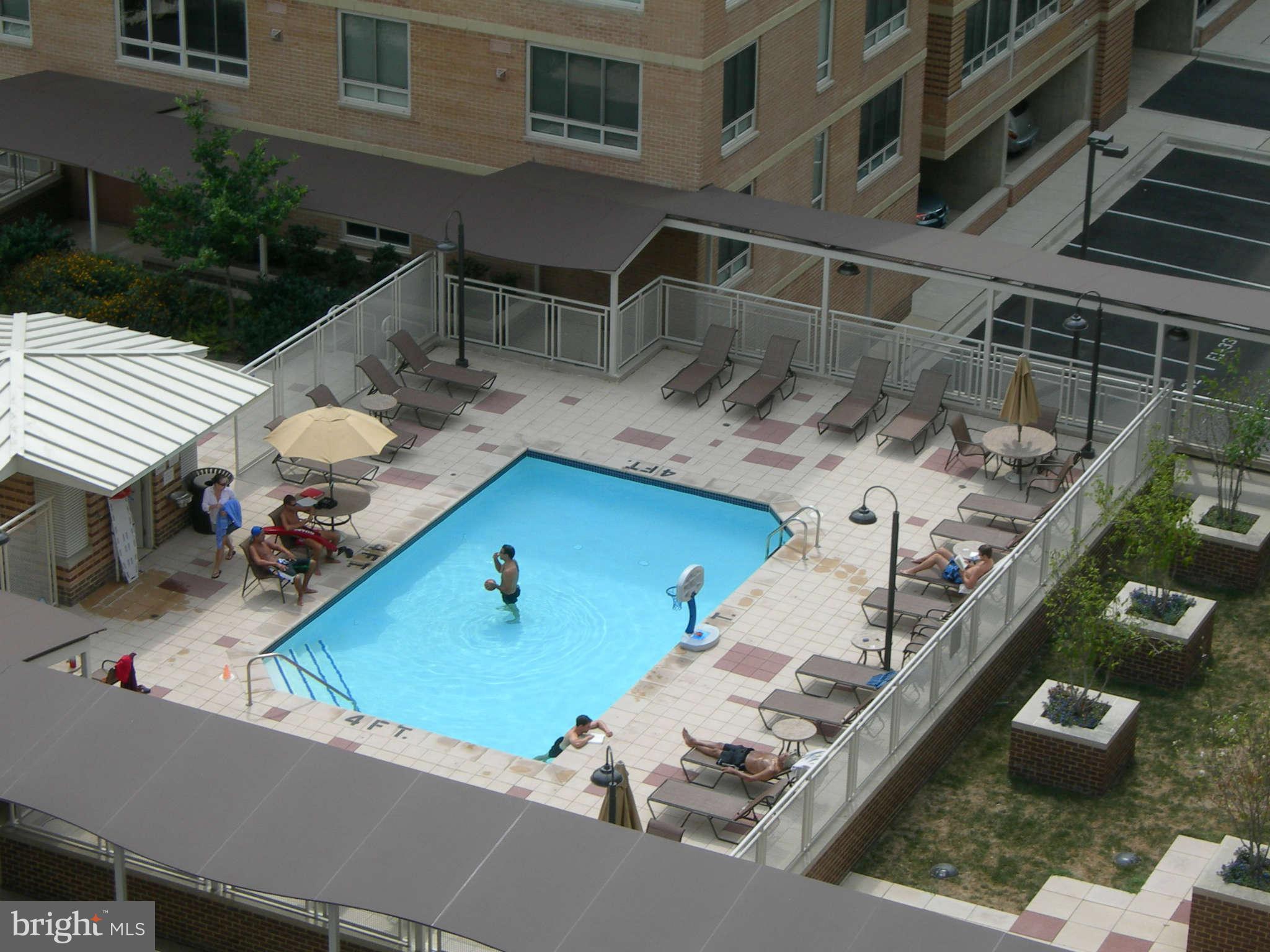 355 I Street Southwest, Unit S423 Washington, DC 20024 - Photo 16 of 23 Community