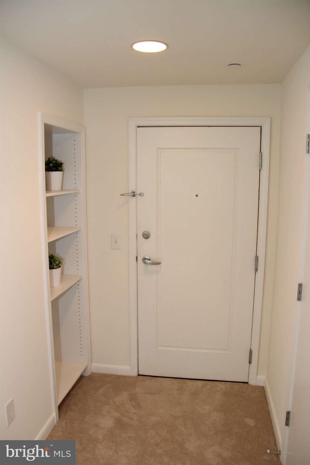 355 I Street Southwest, Unit S423 Washington, DC 20024 - Photo 2 of 23 Interior (General)
