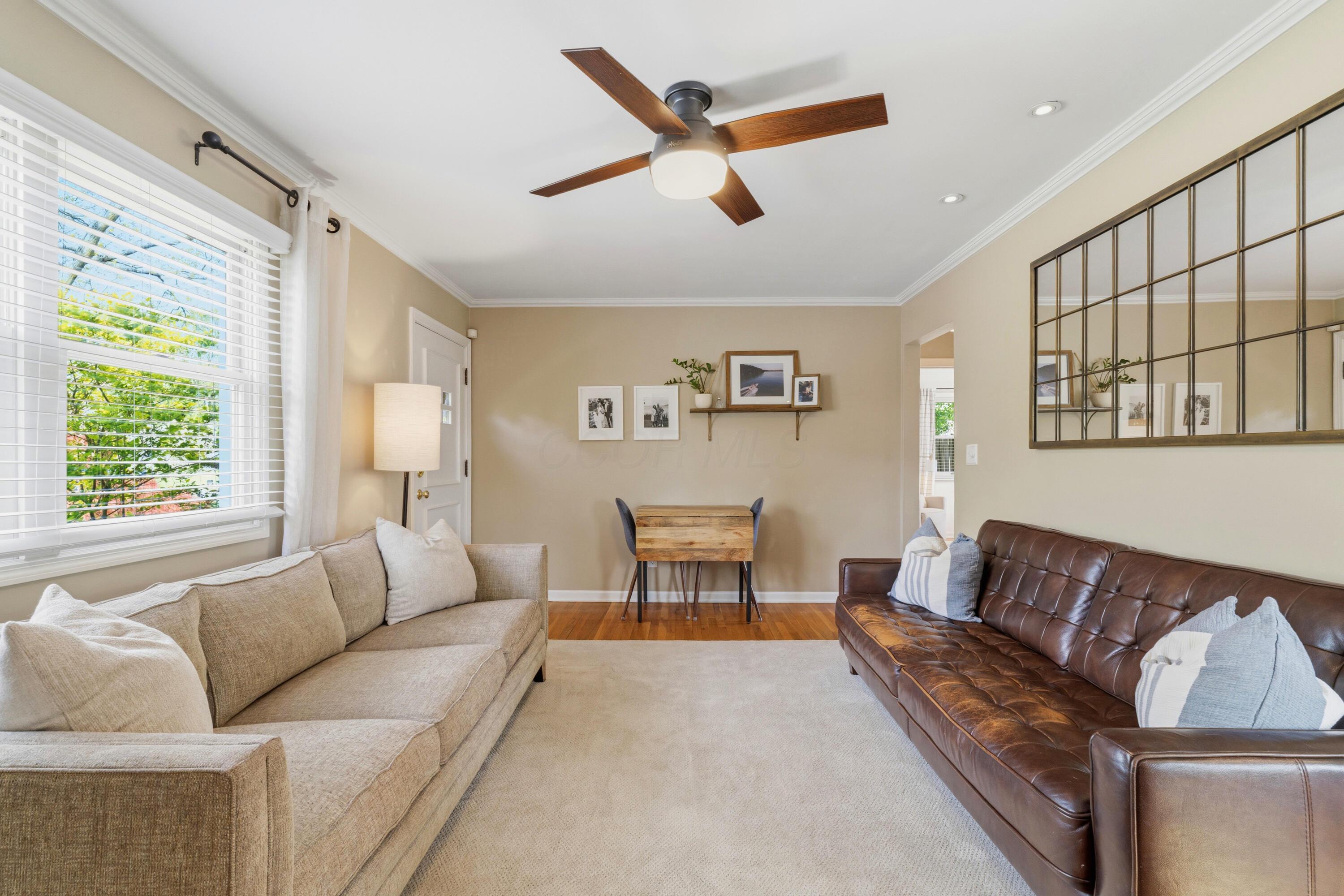 2255 Cranford Road Columbus, OH 43221 - Photo 11 of 67 Living Room