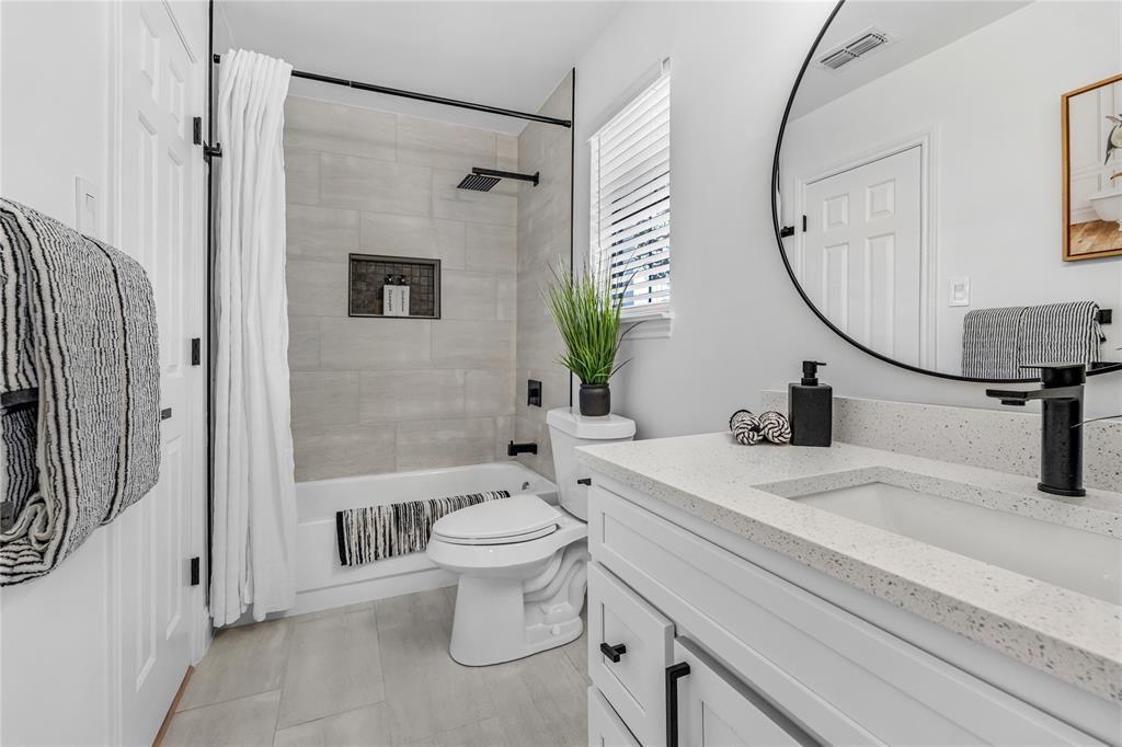 4044 Dorris Road Irving, TX 75038 - Photo 17 of 23 jack and jill