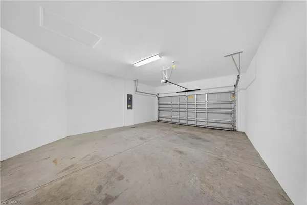 $2,500 | 2220 Dragonfruit Way, Naples, FL 34120