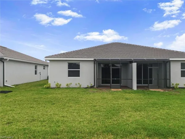 $2,500 | 2220 Dragonfruit Way, Naples, FL 34120