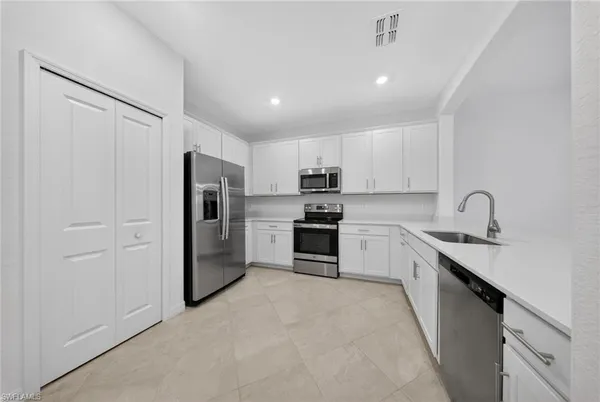 $2,500 | 2220 Dragonfruit Way, Naples, FL 34120