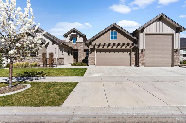 $1,249,000 | 8272 West Sparks Lake Drive, Boise, ID 83714