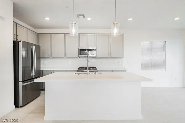 $3,000 | 2368 Open Valley Street, Las Vegas, NV 89138