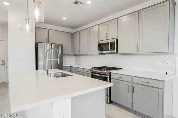 $3,000 | 2368 Open Valley Street, Las Vegas, NV 89138