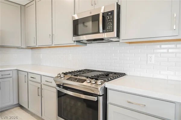 $3,000 | 2368 Open Valley Street, Las Vegas, NV 89138