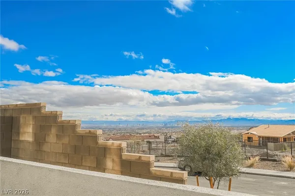 $3,000 | 2368 Open Valley Street, Las Vegas, NV 89138