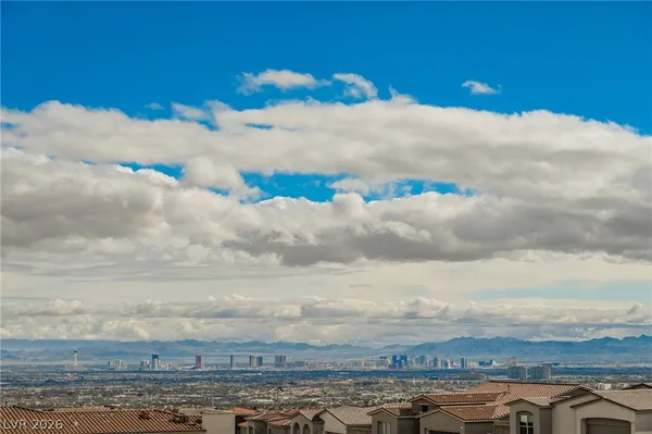 $3,000 | 2368 Open Valley Street, Las Vegas, NV 89138