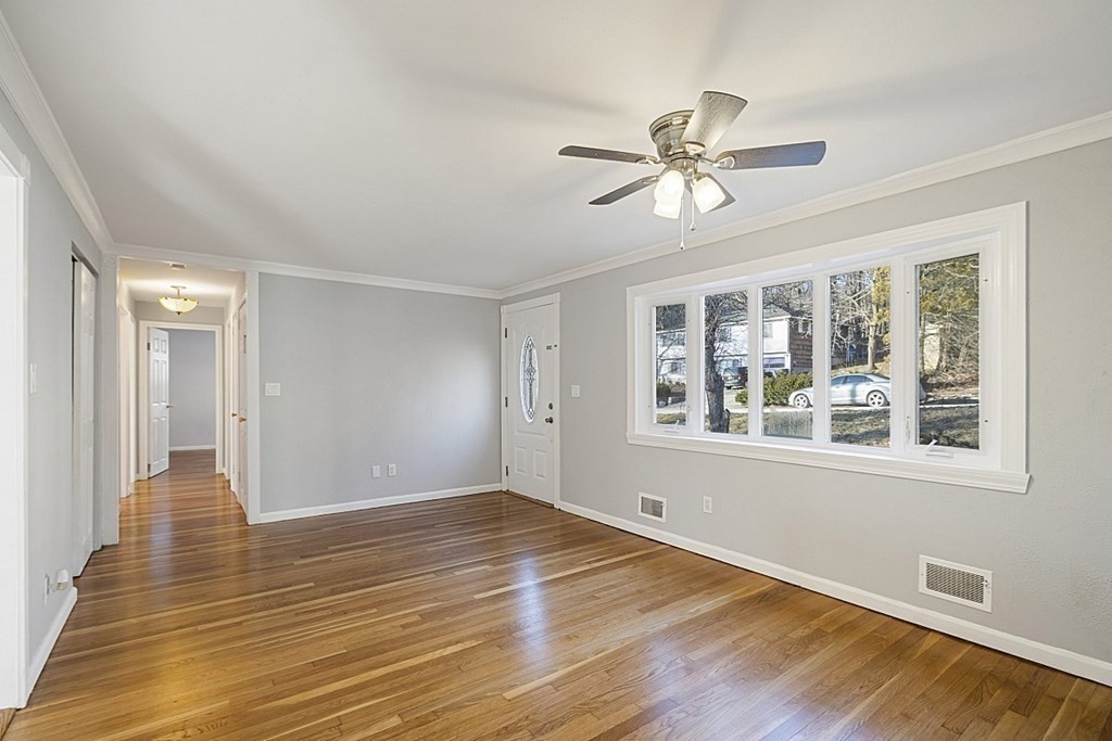 55 Foley Road Marlborough, MA 01752 - Photo 5 of 16 Gallery Image 5