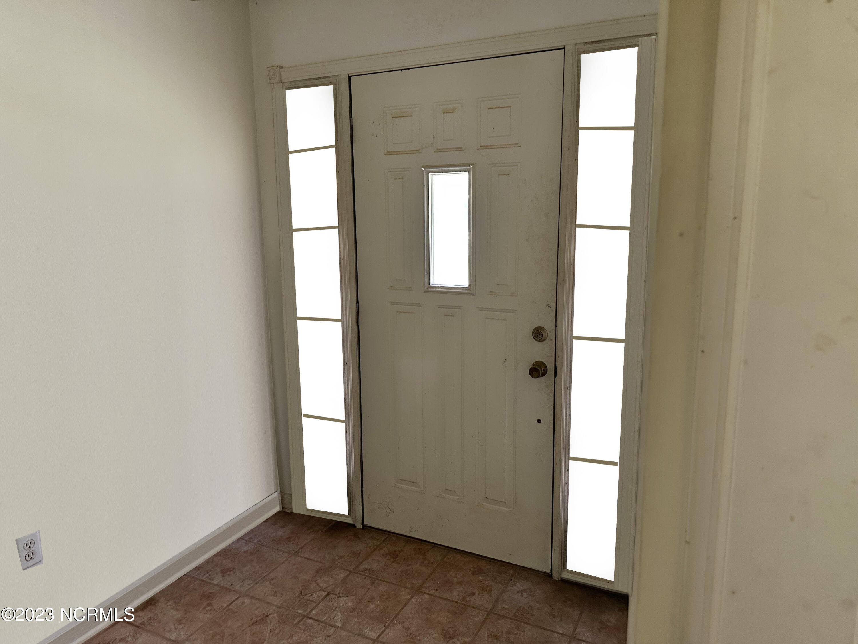 4062 Borough Road Currie, NC 28435 - Photo 15 of 27 inside front door