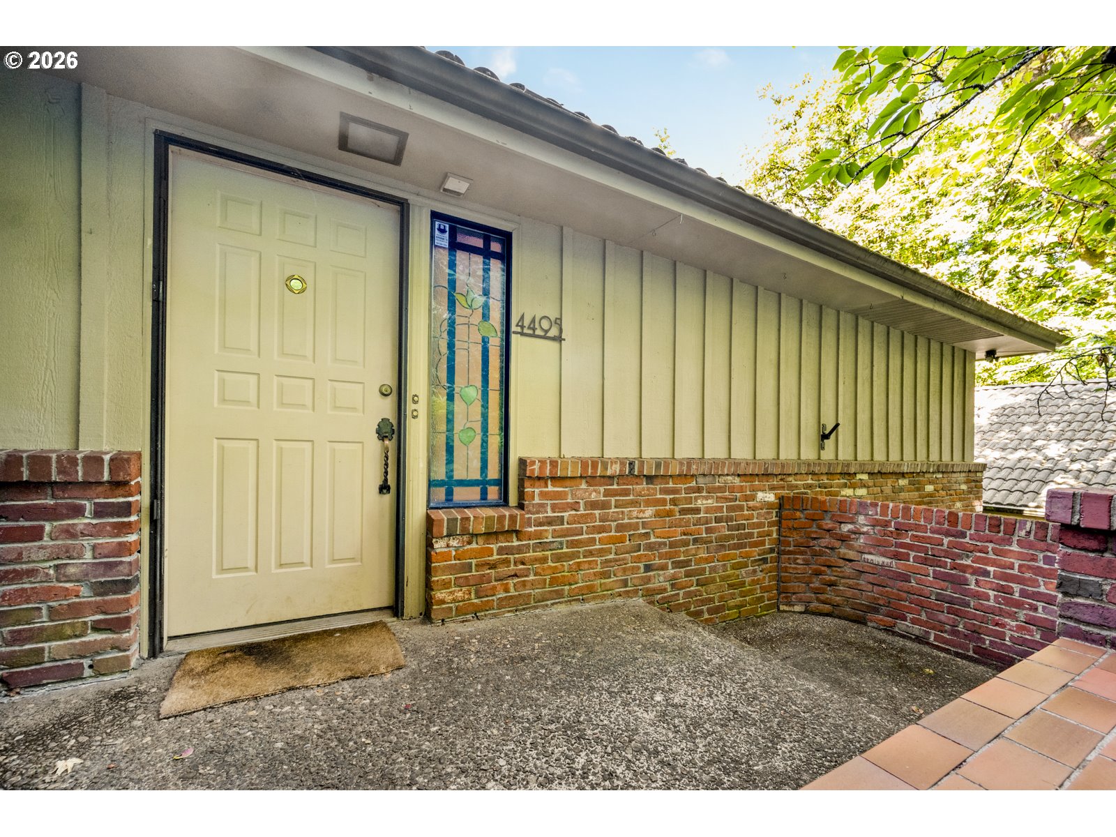4495 Southeast Aldercrest Road Milwaukie, OR 97222 - Photo 2 of 47
