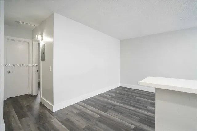 $1,800 | 6650 Miller Drive, Unit 7, Miami, FL 33155