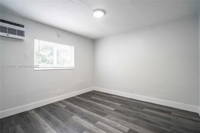 $1,800 | 6650 Miller Drive, Unit 7, Miami, FL 33155