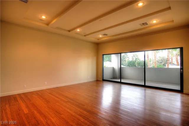 $8,000 | 7518 Yonie Court, Las Vegas, NV 89117