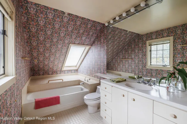 $1,590,000 | 126 Shaker Ridge Drive, Canaan, NY 12029