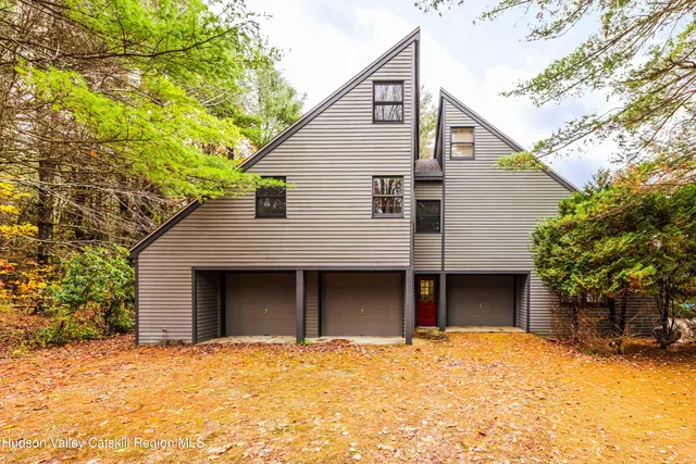 $1,590,000 | 126 Shaker Ridge Drive, Canaan, NY 12029