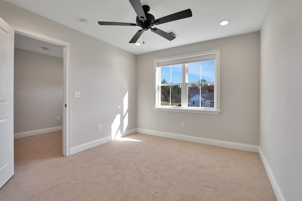 11 Sarahbeth Lane Rochester, MA 02770 - Photo 23 of 31 Gallery Image 23