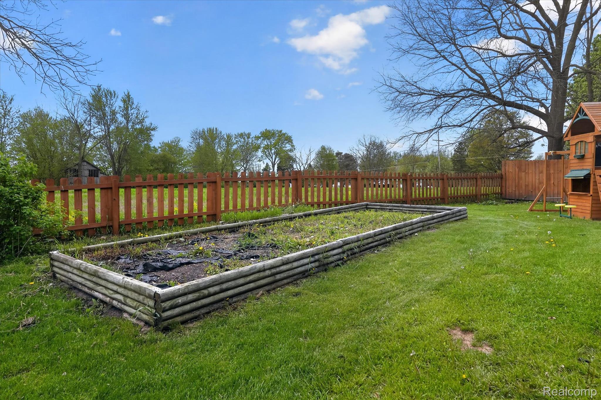 5640 North Fowlerville Road Fowlerville, MI 48836 - Photo 39 of 48