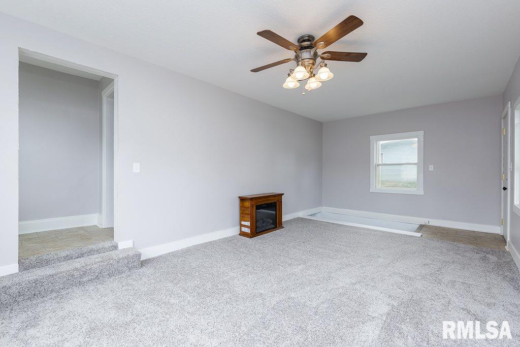 118 South 1st Street Long Grove, IA 52756 - Photo 13 of 24