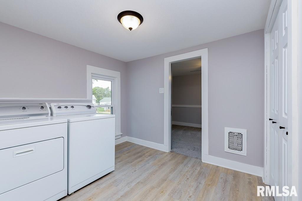 118 South 1st Street Long Grove, IA 52756 - Photo 19 of 24