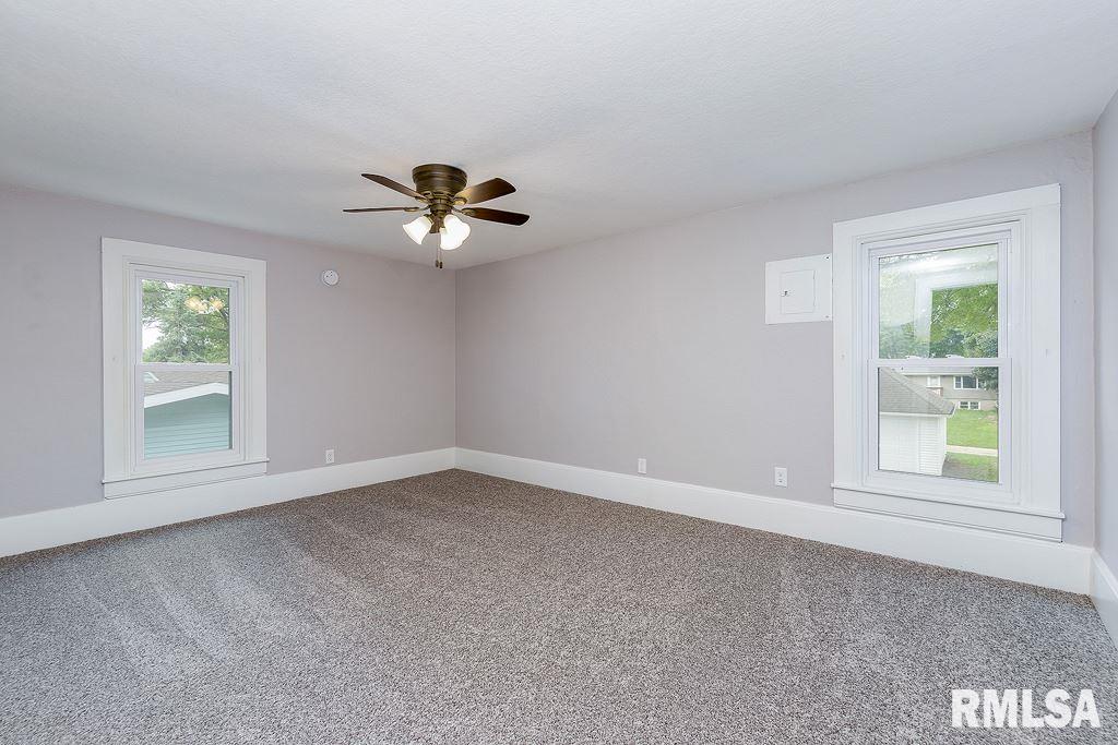 118 South 1st Street Long Grove, IA 52756 - Photo 21 of 24