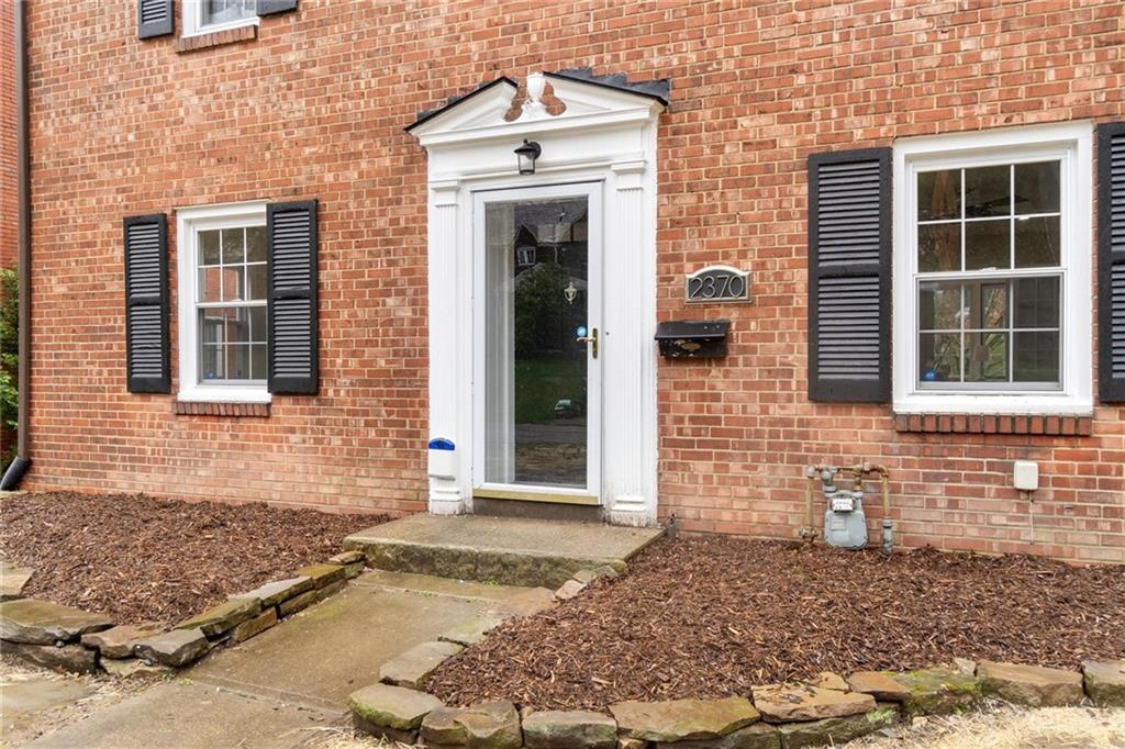 2370 Collins Road Pittsburgh, PA 15235 - Photo 4 of 28 Gallery Image 4