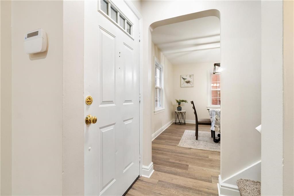 2370 Collins Road Pittsburgh, PA 15235 - Photo 5 of 28 Gallery Image 5