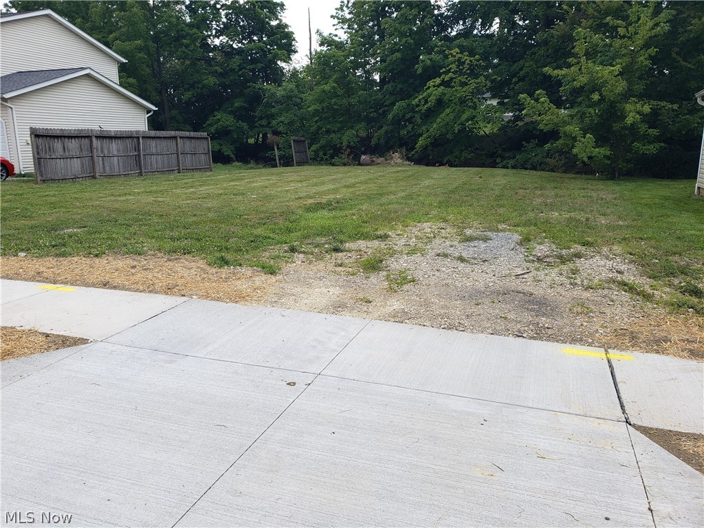 322 West Smith Road Medina, OH 44256 - Photo 7 of 8