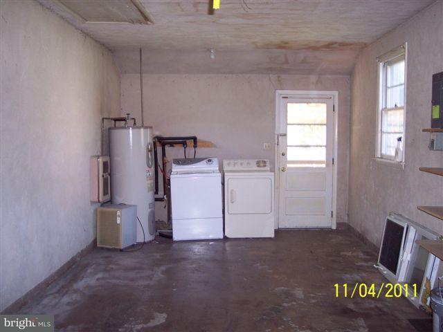 44 Graybill Road Leola, PA 17540 - Photo 7 of 14 Gallery Image 7