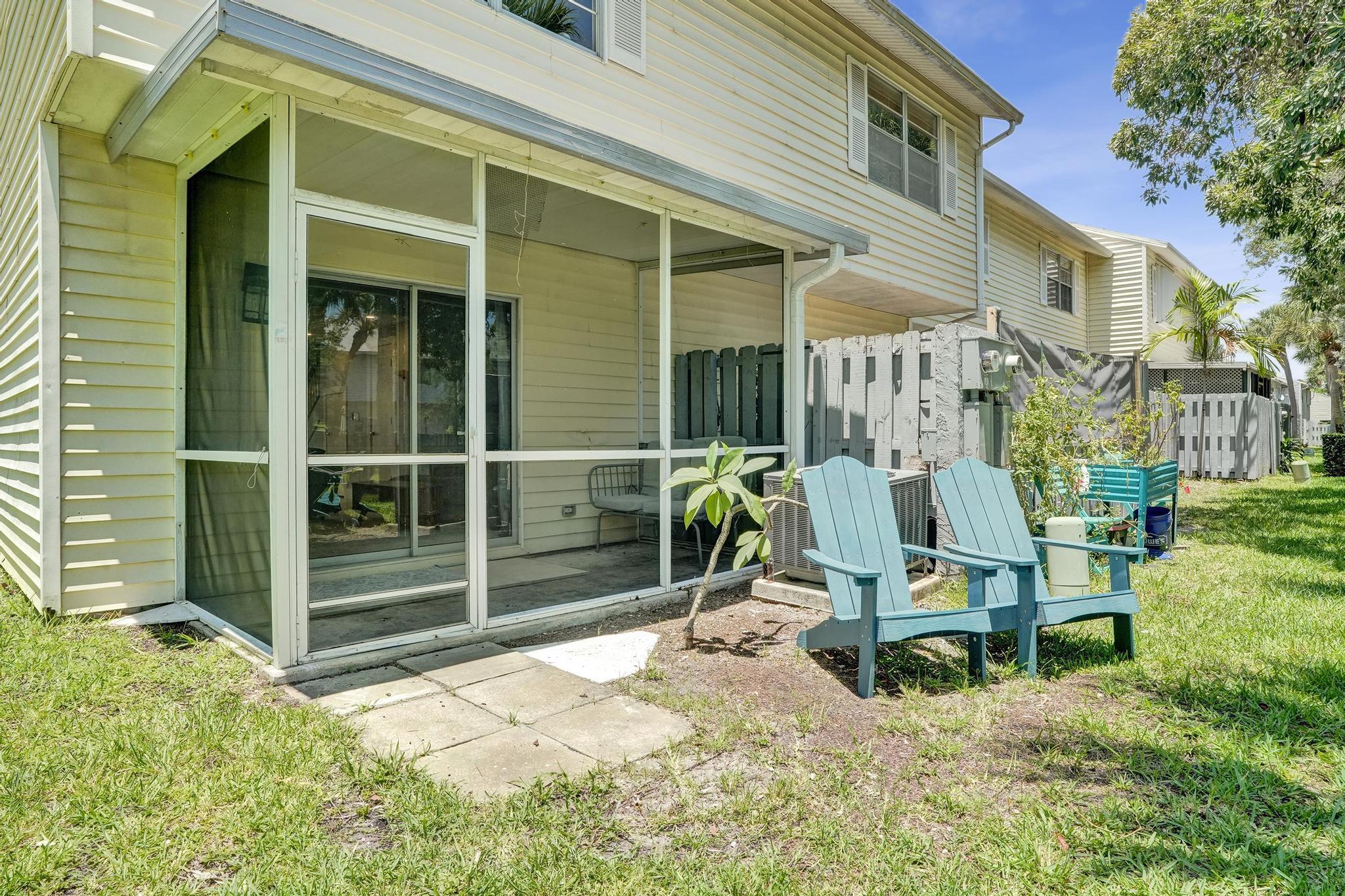 201 Southwest 3rd Street, Unit 201 Pompano Beach, FL 33060 - Photo 23 of 42 DSC02336