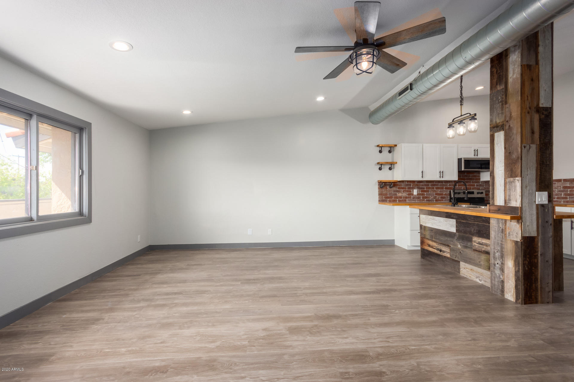 2021 East Osborn Road, Unit 13 Phoenix, AZ 85016 - Photo 14 of 33 0006-Osborn-6