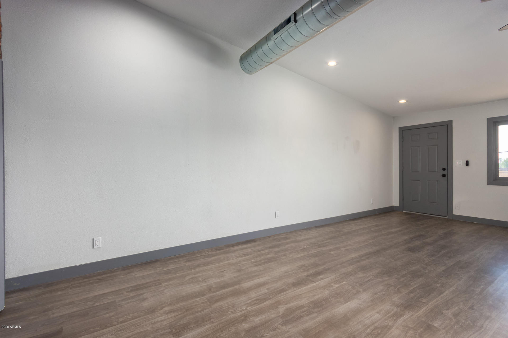 2021 East Osborn Road, Unit 13 Phoenix, AZ 85016 - Photo 18 of 33 0011-Osborn-12