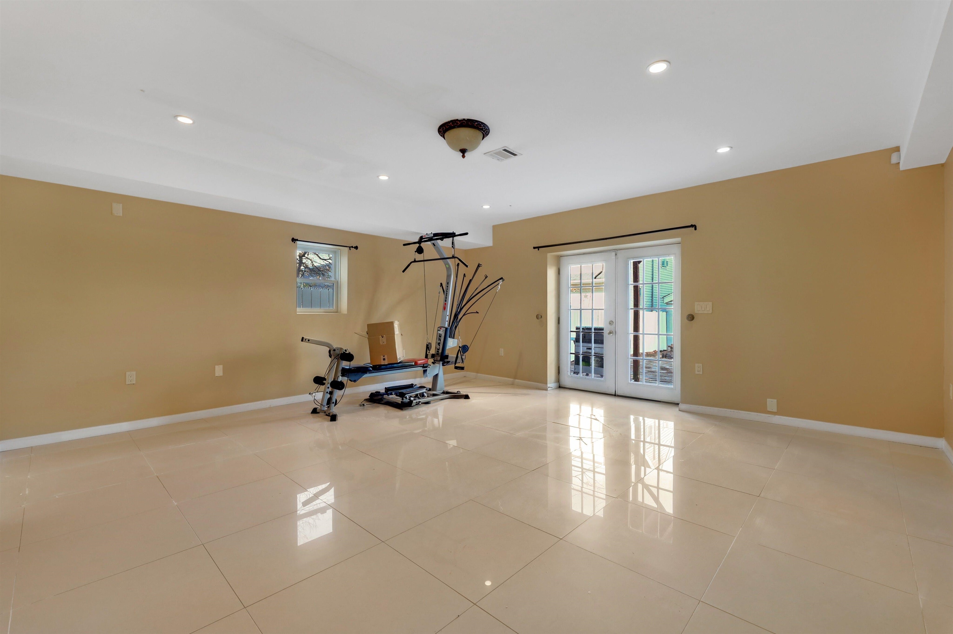 733 Chestnut Street, Unit A Secaucus, NJ 07094 - Photo 19 of 20 a view of a room with gym equipment