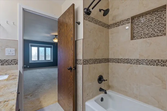 $345,000 | 7710 Dempster Street, Unit 404, Morton Grove, IL 60053