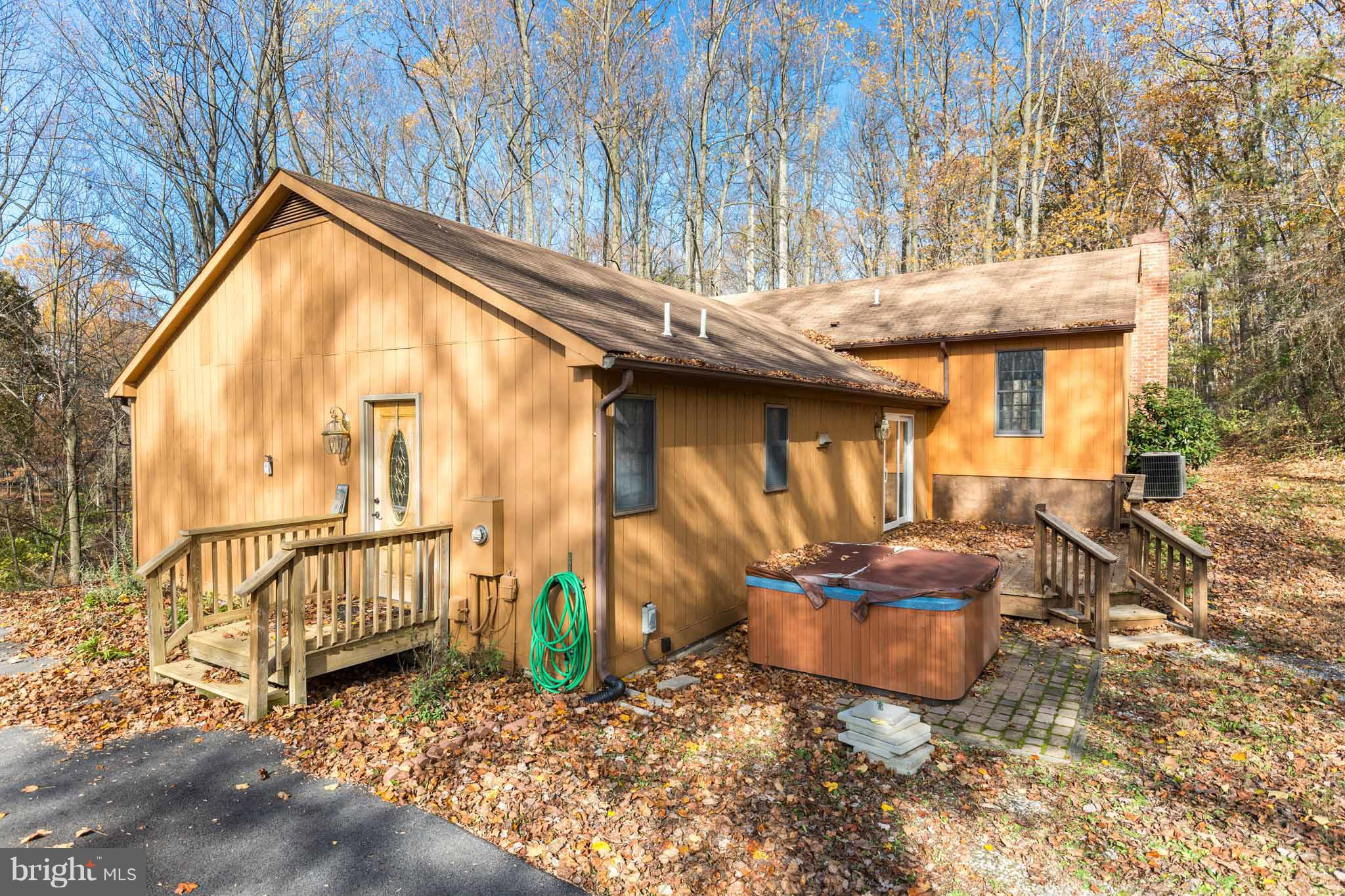 5692 Ridge Road Mount Airy, MD 21771 - Photo 14 of 14 Exterior (Rear)