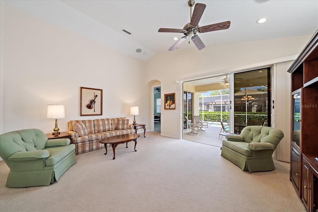 6476 Rookery Circle Bradenton, FL 34203 - Photo 12 of 44