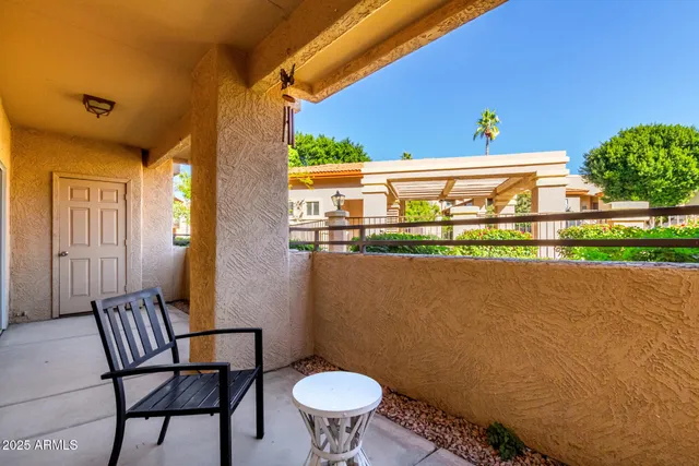 $315,000 | 10410 North Cave Creek Road, Unit 1082, Phoenix, AZ 85020