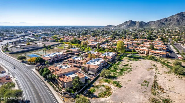 $315,000 | 10410 North Cave Creek Road, Unit 1082, Phoenix, AZ 85020
