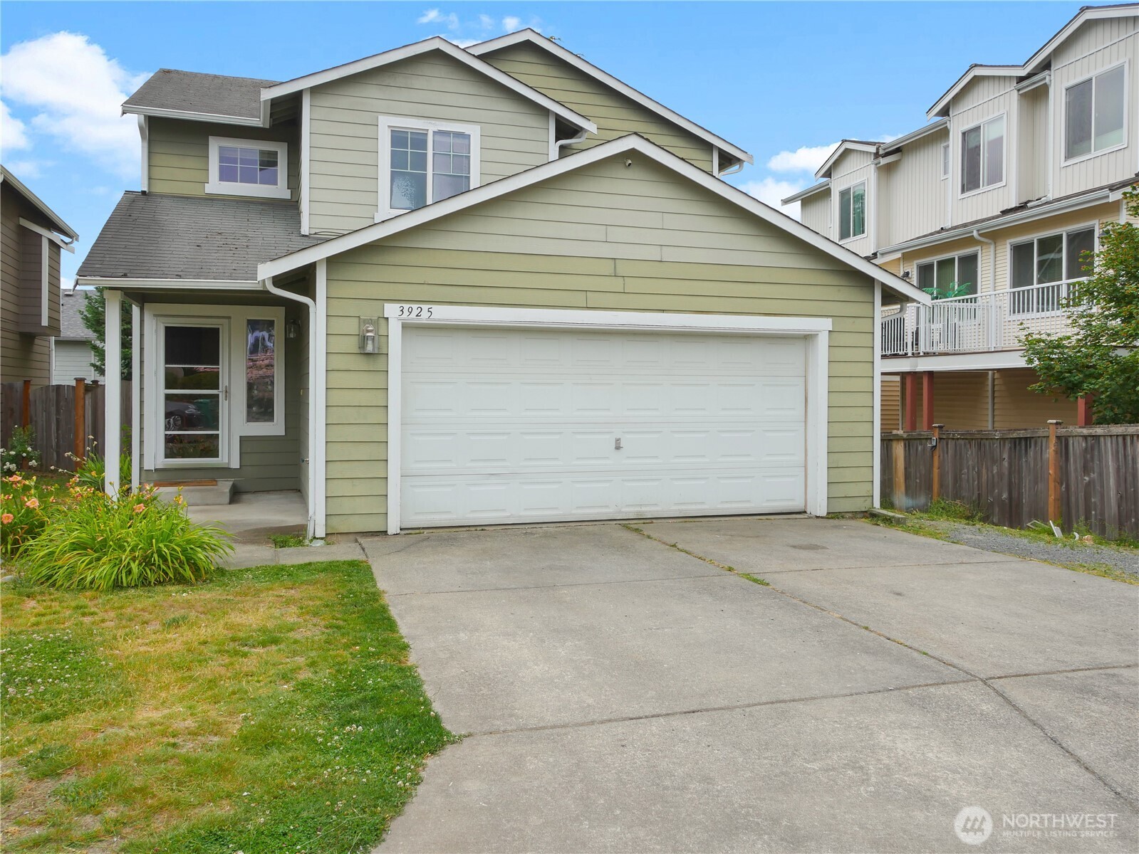 3925 152nd Place Southeast Bothell, WA 98012 - Photo 2 of 30