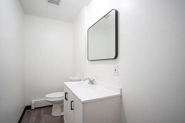 $425,000 | 878-880 St James Avenue, Springfield, MA 01104