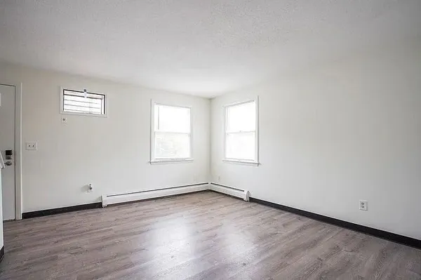 $425,000 | 878-880 St James Avenue, Springfield, MA 01104