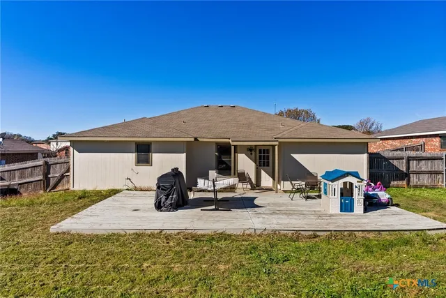 $1,600 | 1305 Travis Circle, Copperas Cove, TX 76522