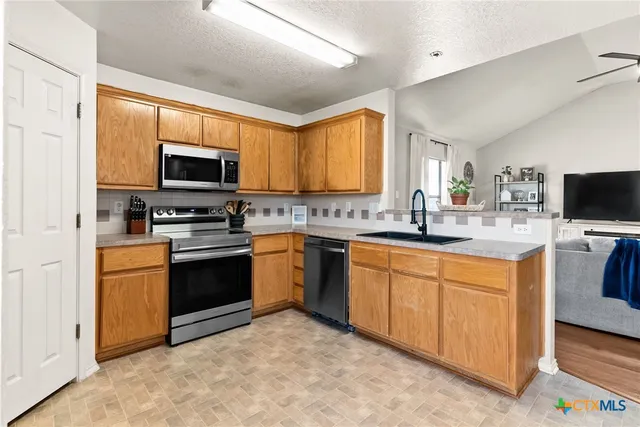 $1,600 | 1305 Travis Circle, Copperas Cove, TX 76522