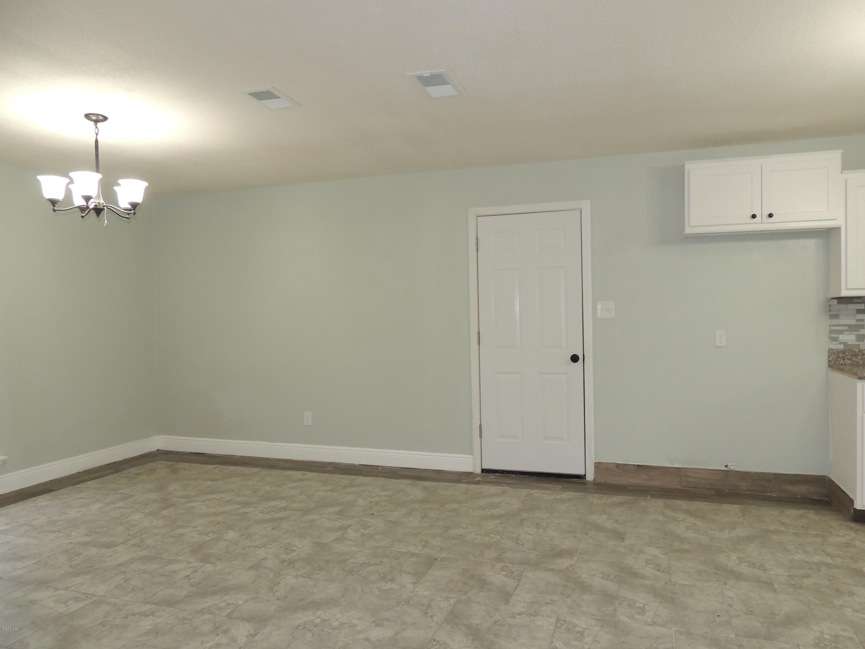 16228 Culbert Road Moss Point, MS 39562 - Photo 11 of 79 DSCN9455
