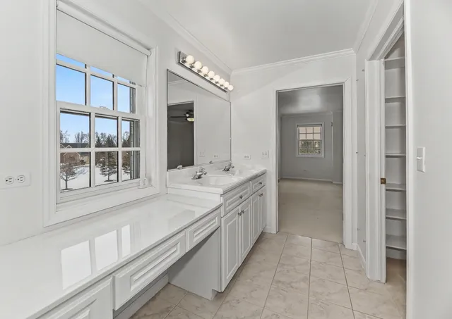 $575,000 | 22501 88th Street, Salem Lakes, WI 53168